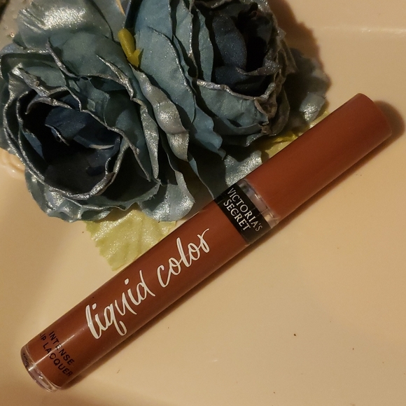 FEMME Victoria's Secret RARE/DISCONTINUED Intense Lip Lacquer NWT - Picture 5 of 5